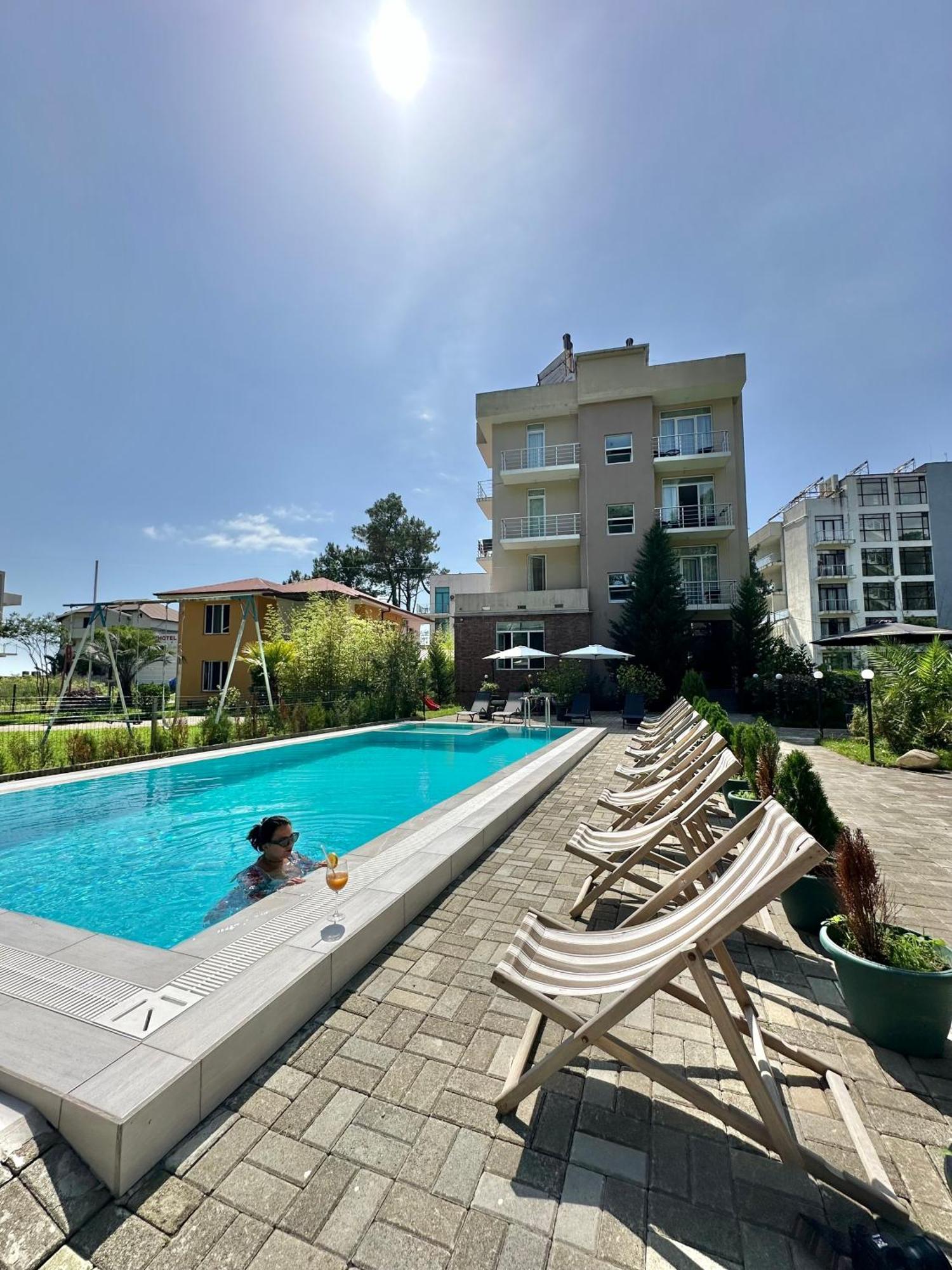 Hotel Molecule Shekhvetili Bagian luar foto